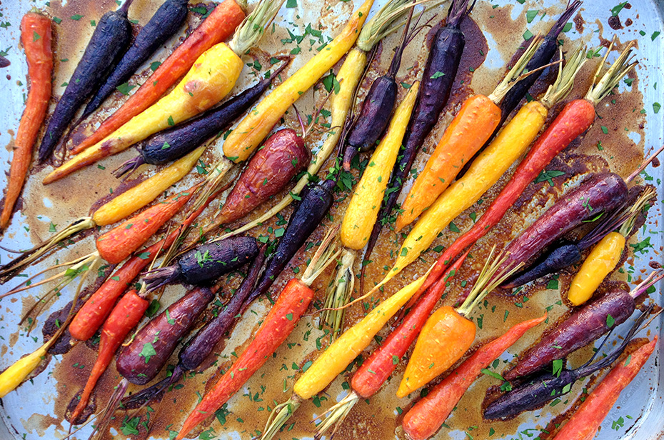 Roasted Garlic Maple Rainbow Carrots